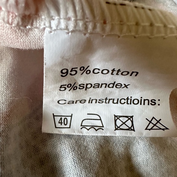 Colorful red and white blouse - Picture 7 of 7